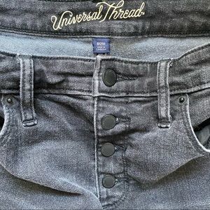 Universal Thread button fly skinny ankle jean